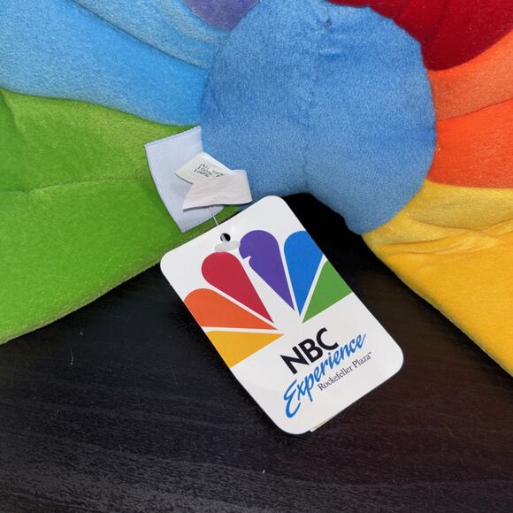 RARE 18" NBC Experience Peacock Rainbow Big Plush Tall Stuffed Rockefeller Plaza - Picture 7 of 11